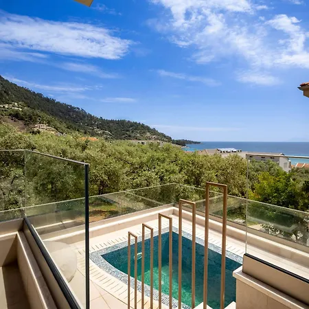 Quintessina Luxury Chrysi Ammoudia